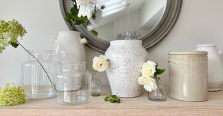 5 types of vases to style in your home