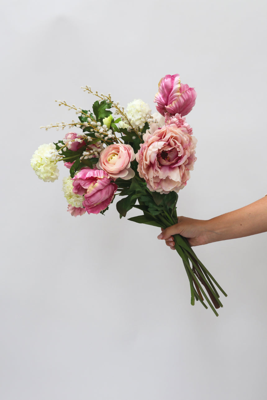 SECONDS Bouquet IV