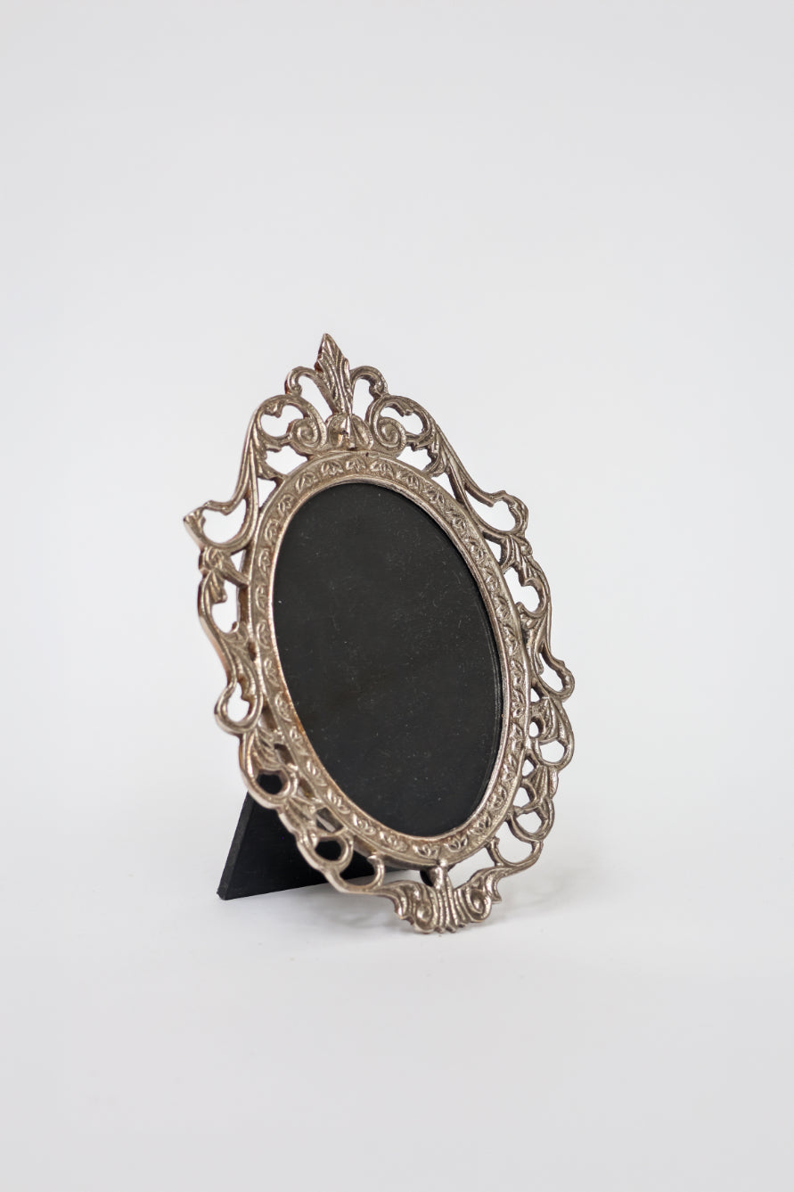 SAMPLE Silver Photoframe 1