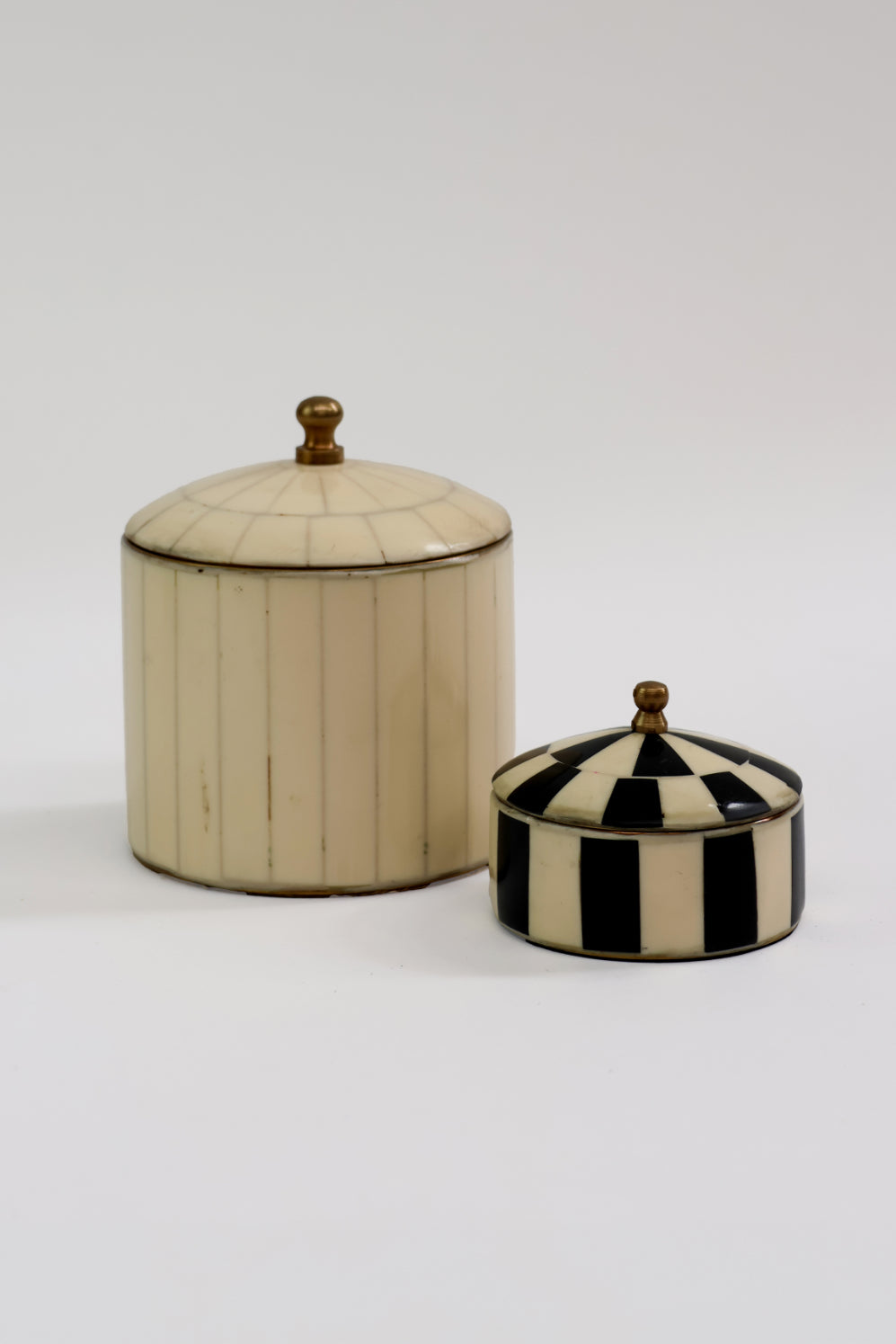 SECONDS Willisham Resin Boxes