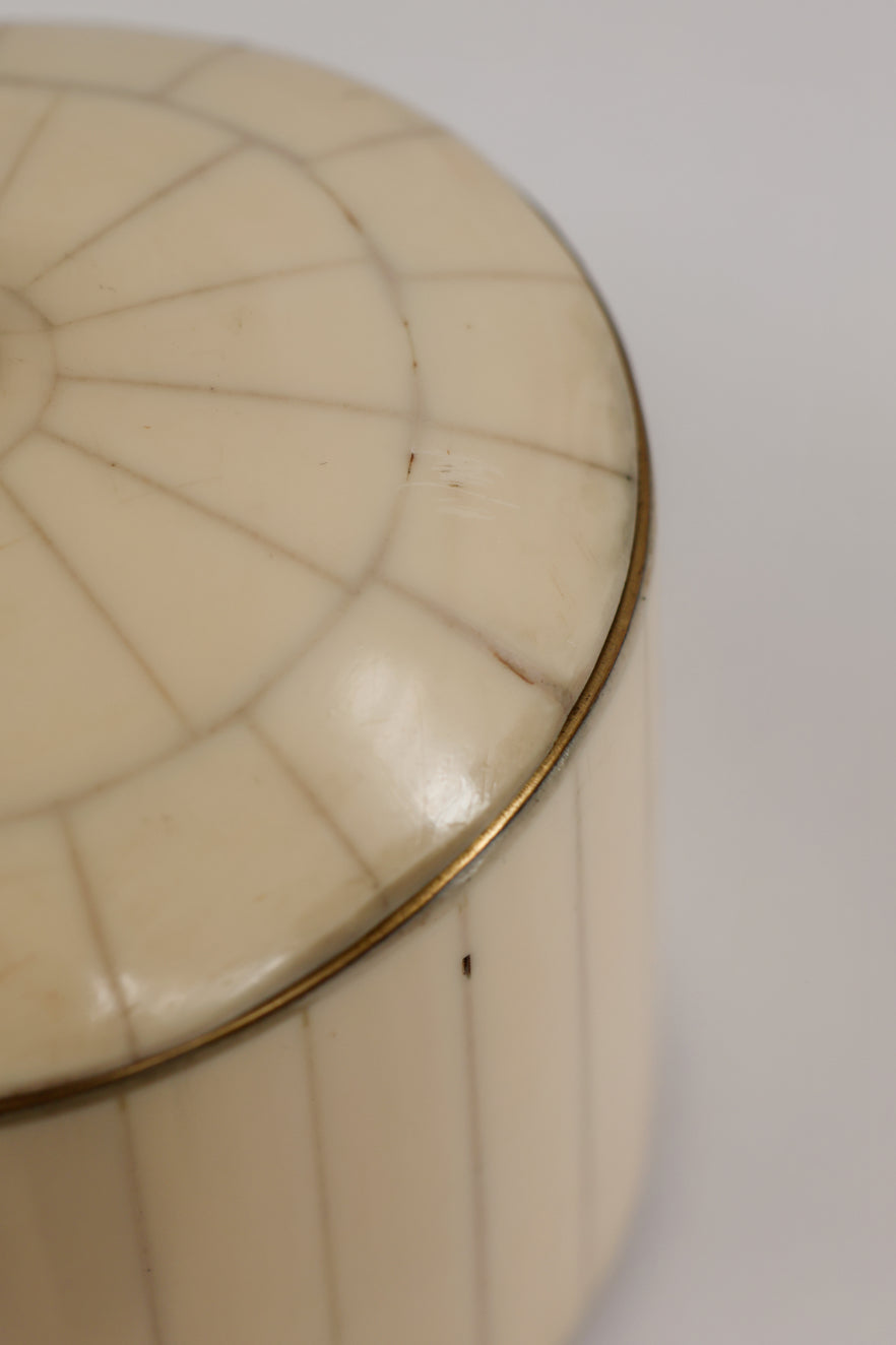 SECONDS Willisham Resin Boxes