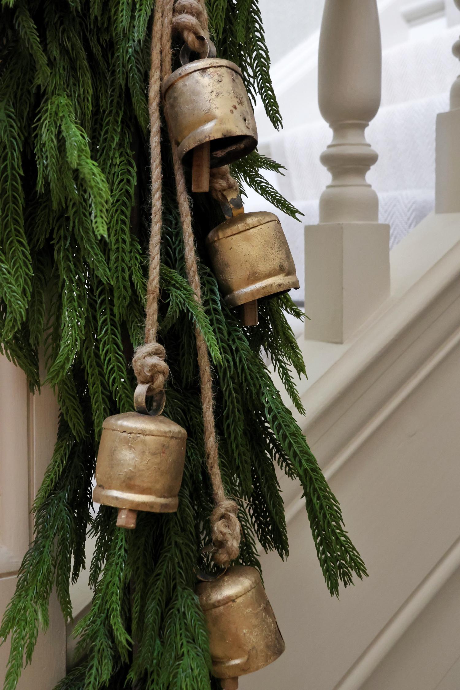 Cowbell Garland - Large