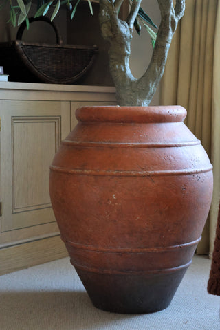 Ultra-Lite Wickham Planter