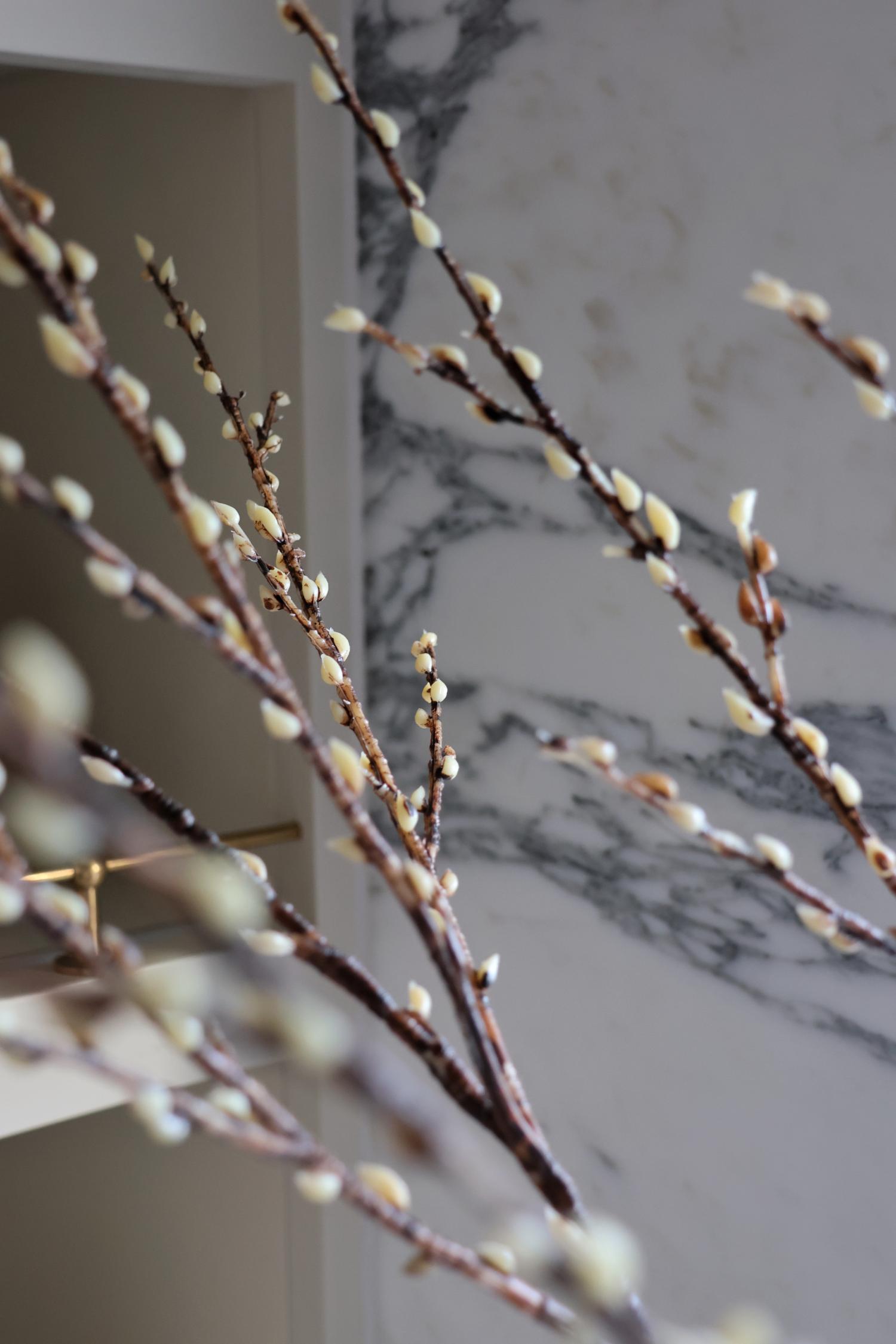 Faux willow spray