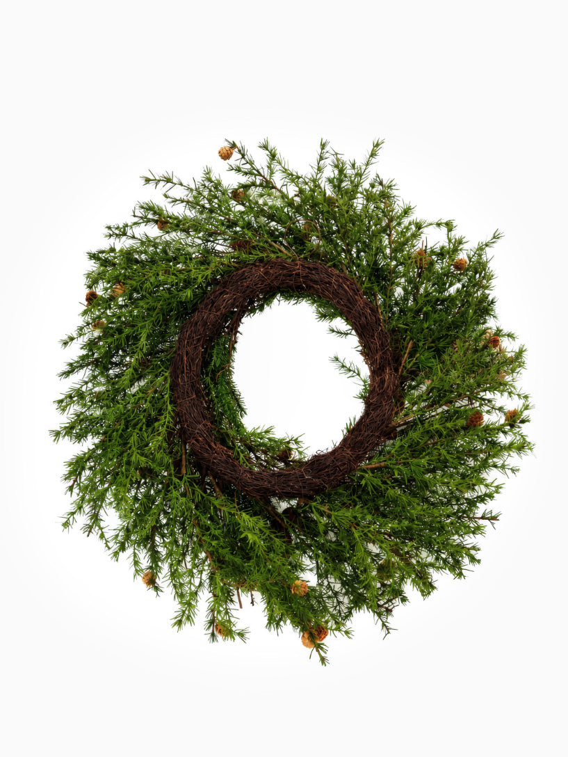 Artificial Christmas Grand Estate Wreath on white