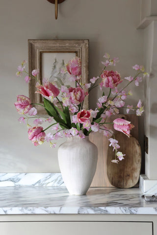The Pink Bouquet and Vase Gift Bundle