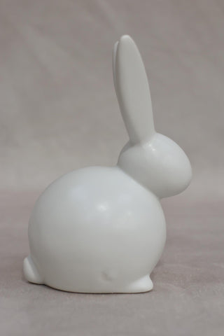 SECONDS - Sitting Bunny