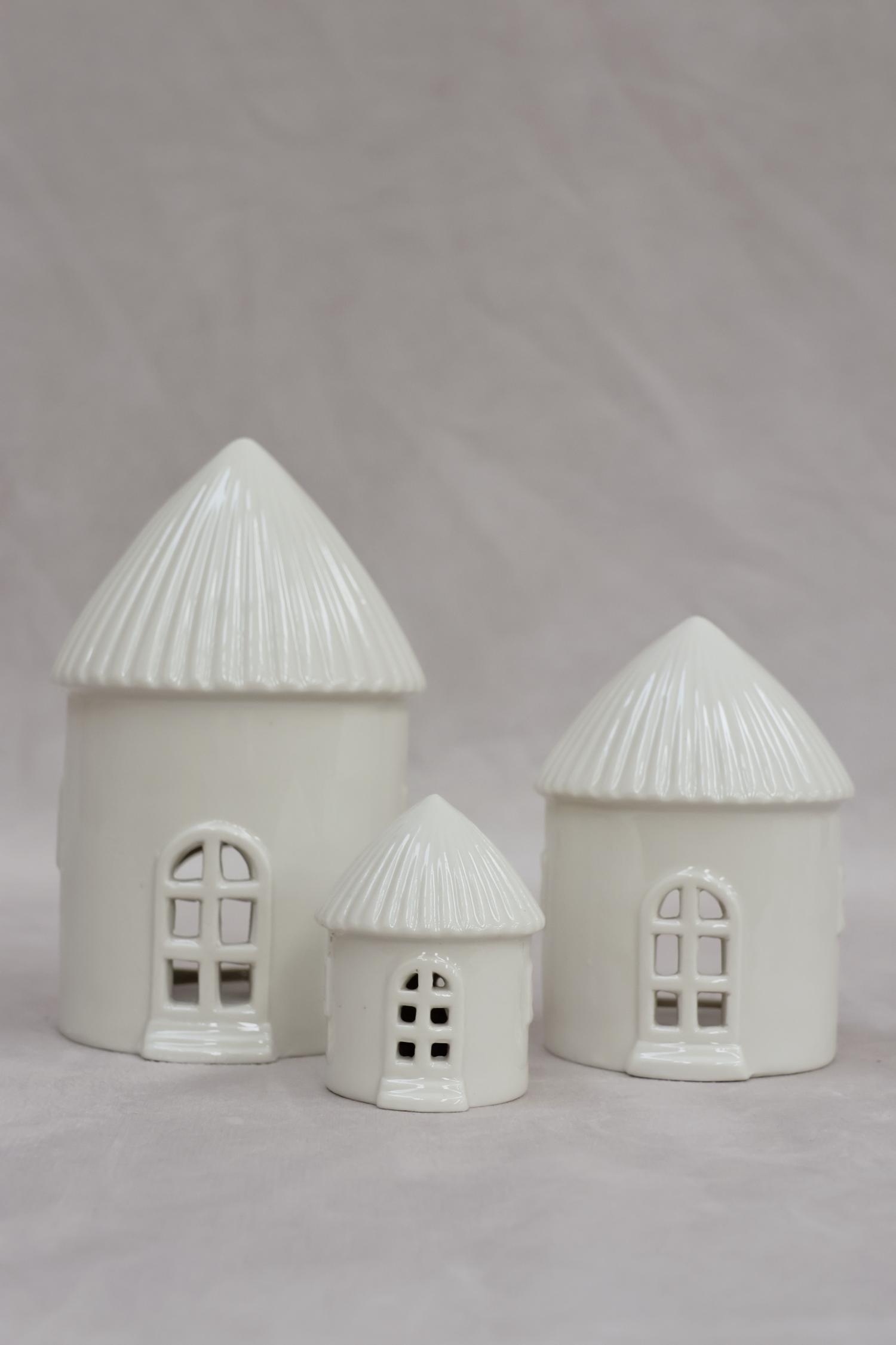 SECONDS - Christmas Ceramic House