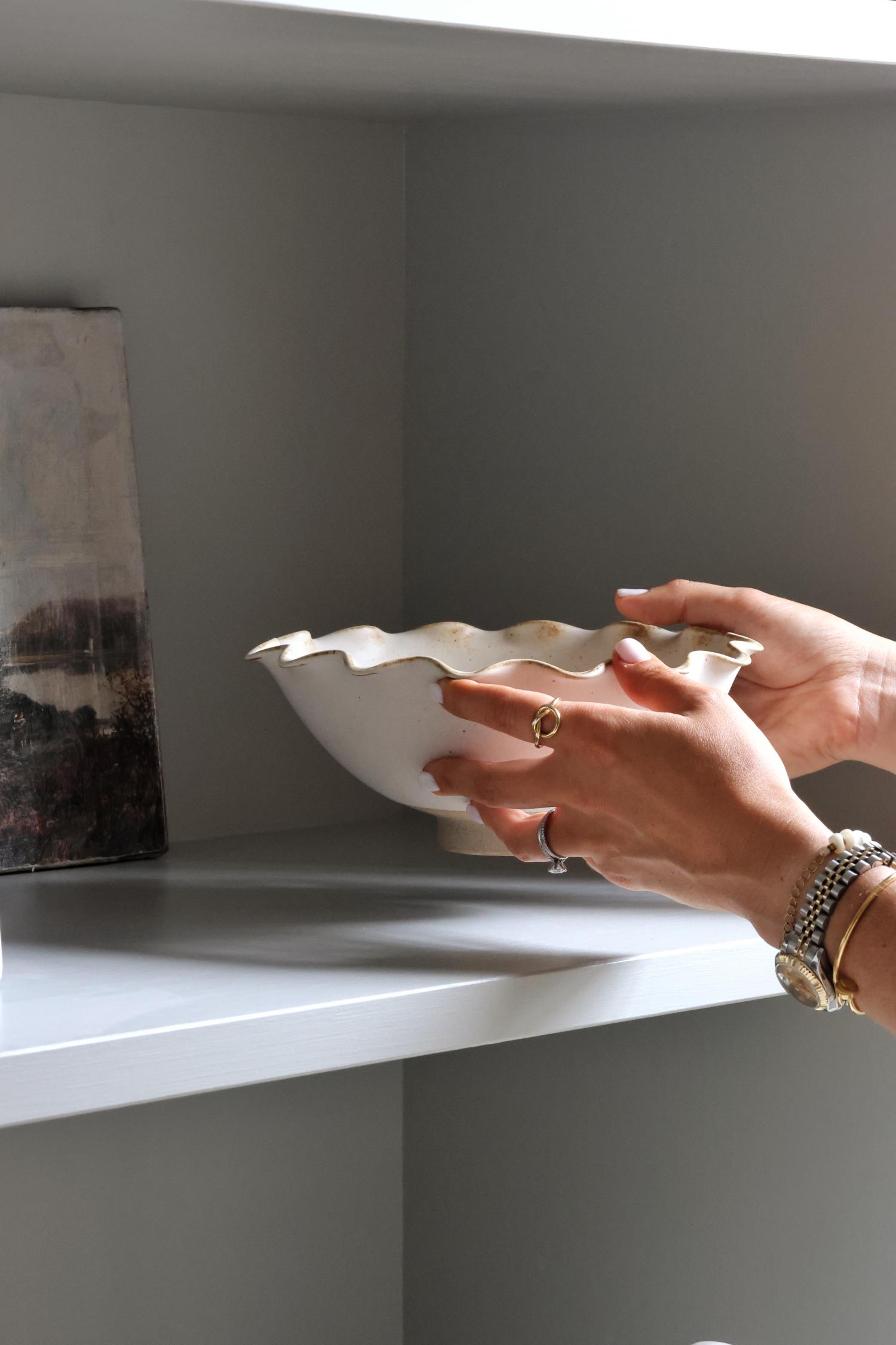 Ruffled Edge Footed Bowl