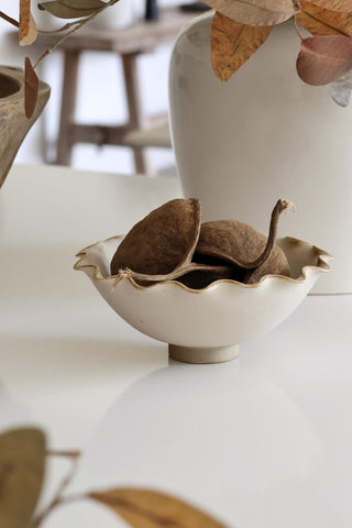 Ruffled Edge Footed Bowl