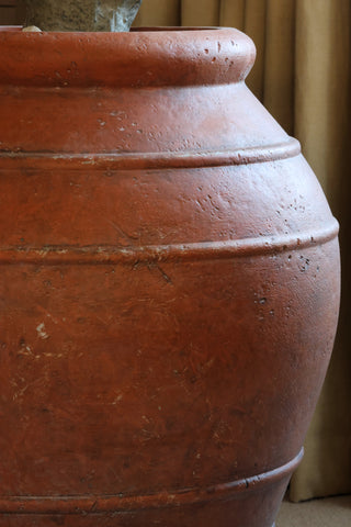 Ultra-Lite Wickham Planter