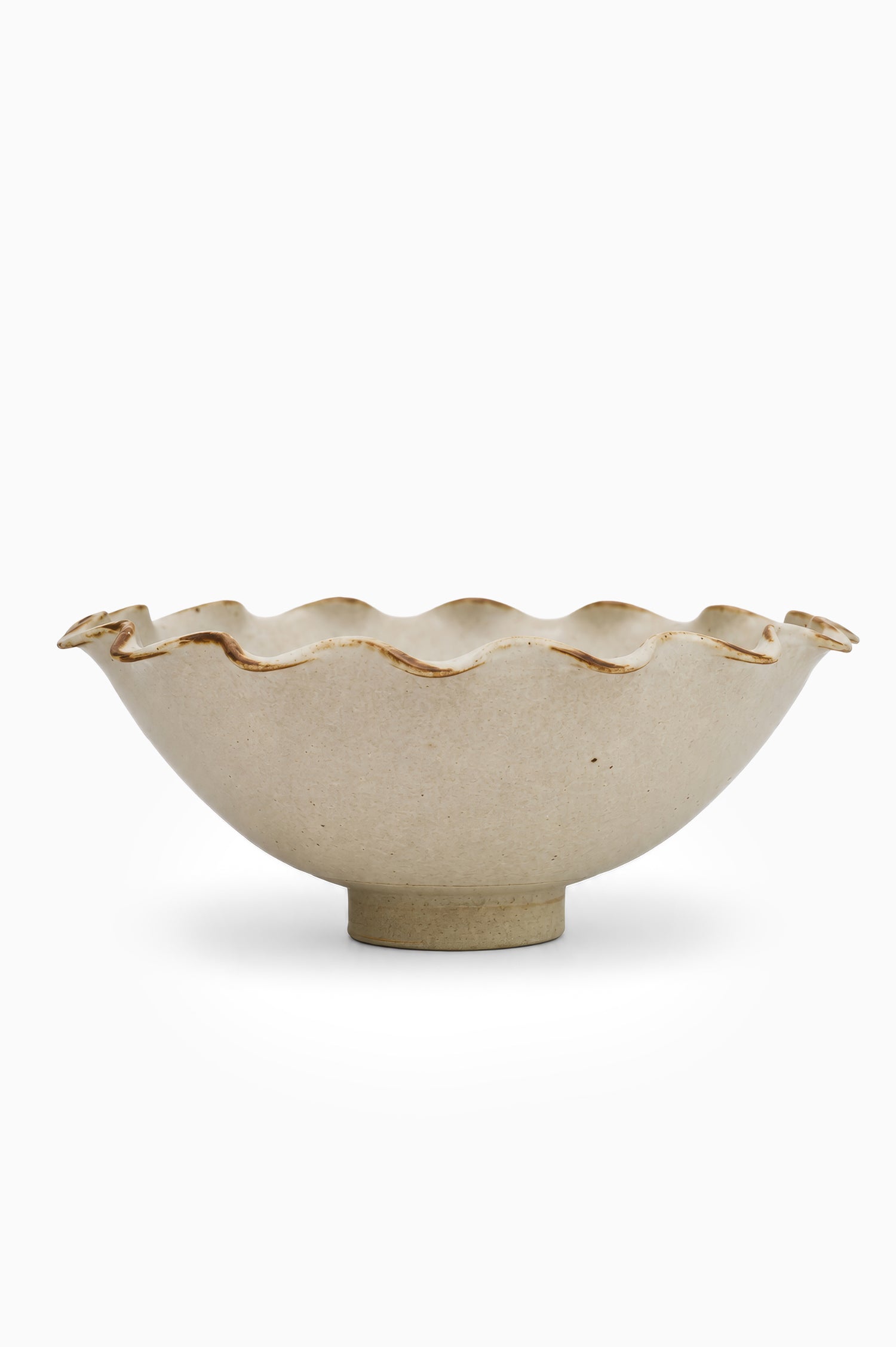 Ruffled Edged Bowl